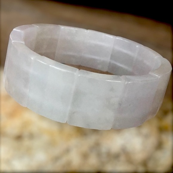 Natural Jade Thick Stretch Bracelet - Picture 11 of 12